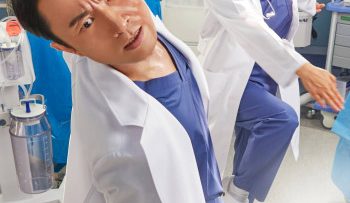 bac-si-cha-vietsub-thuyet-minh