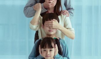 vuot-qua-giong-bao-vietsub-thuyet-minh