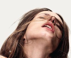 nguoi-dan-ba-cuong-dam-phan-1-vietsub-thuyet-minh